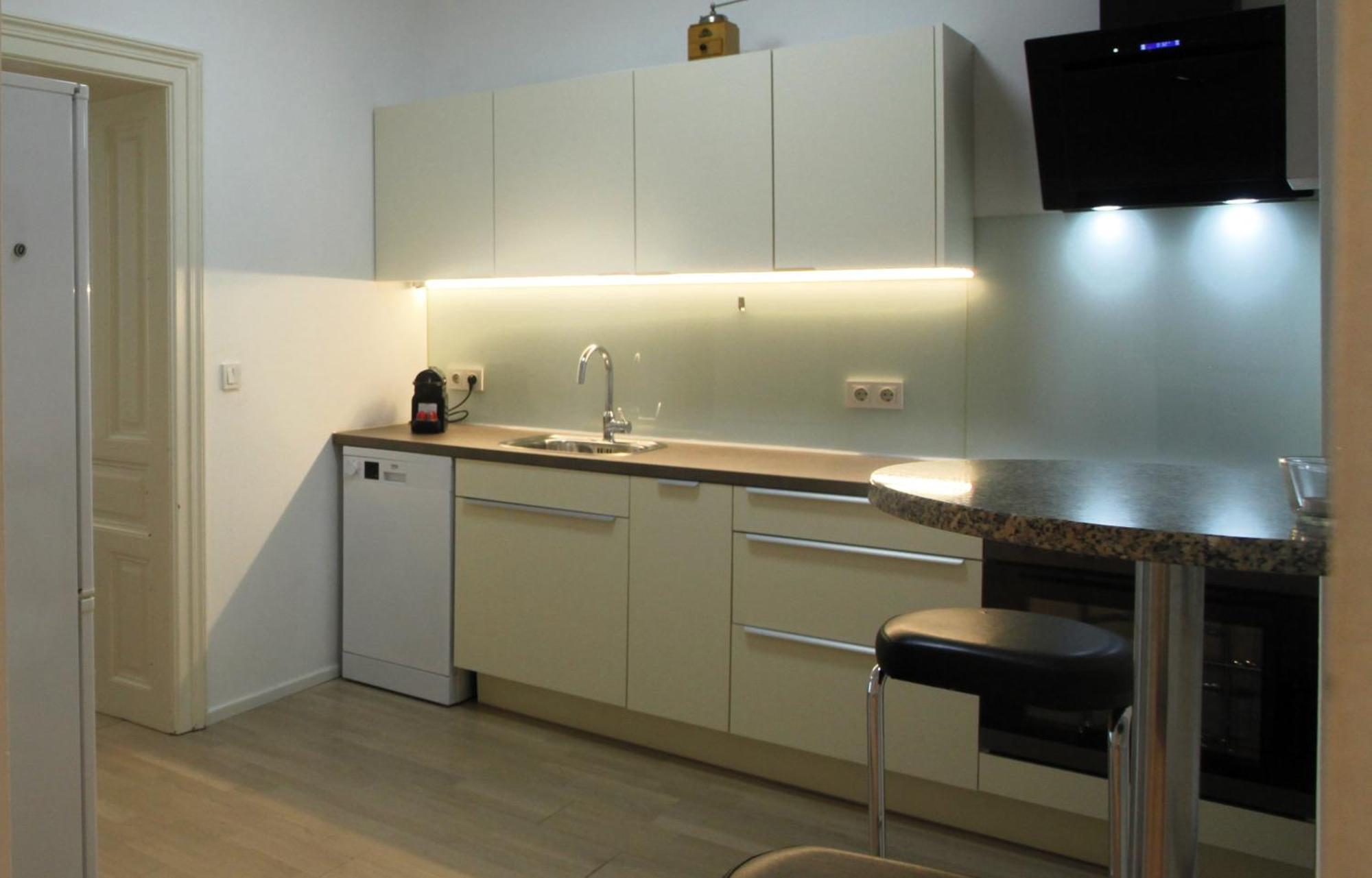 Casa Nostra - Schoene 3-zimmerwohnung Am Augarten Viena